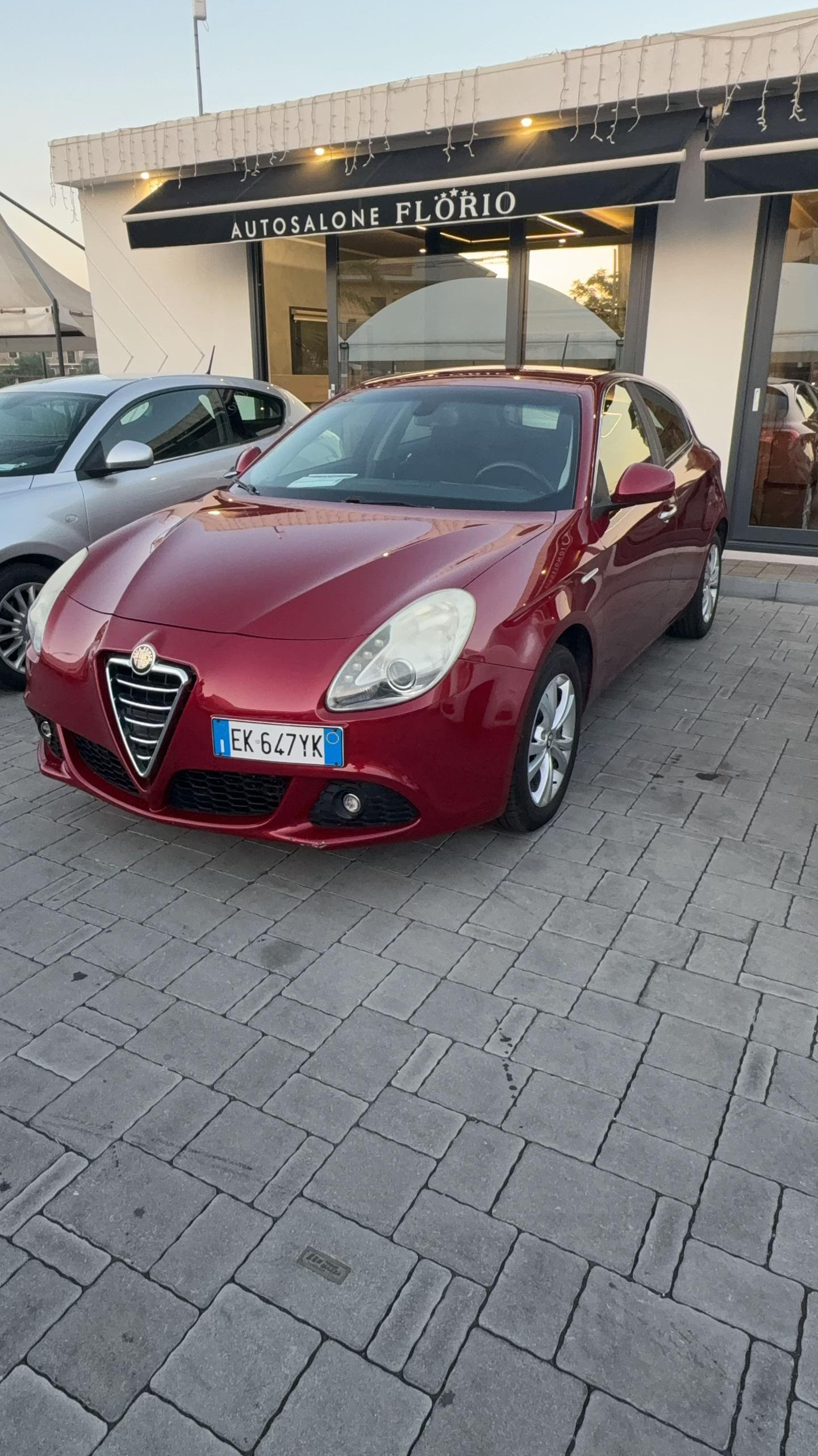 @Autosalone/Noleggio Florio