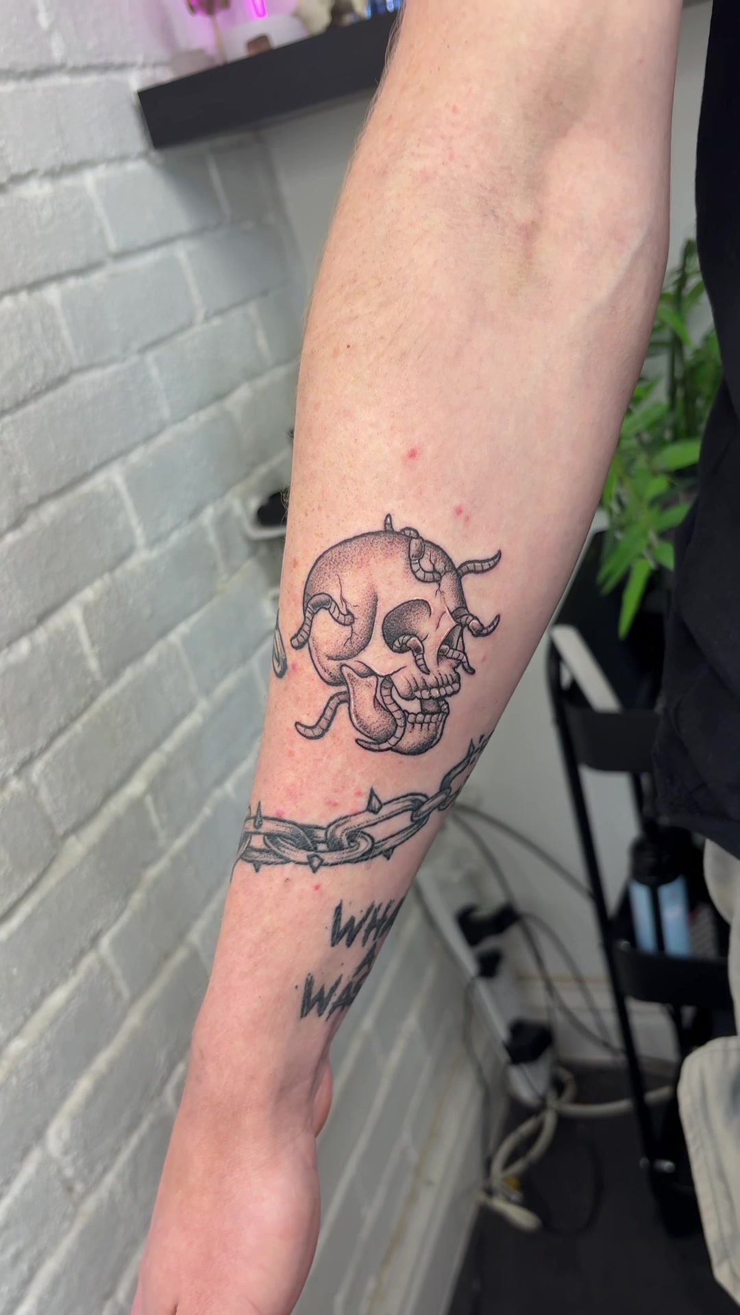 @rach.hell.tattoo