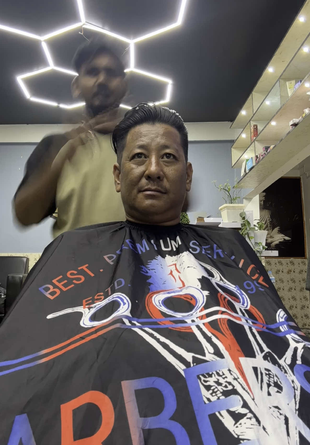 @King&Queenunisexsalon