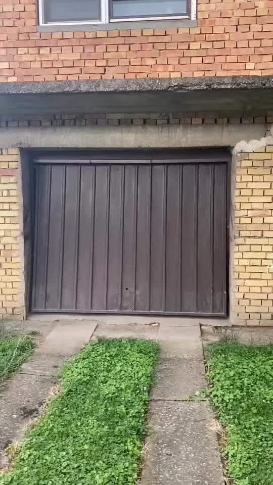 @Vučko