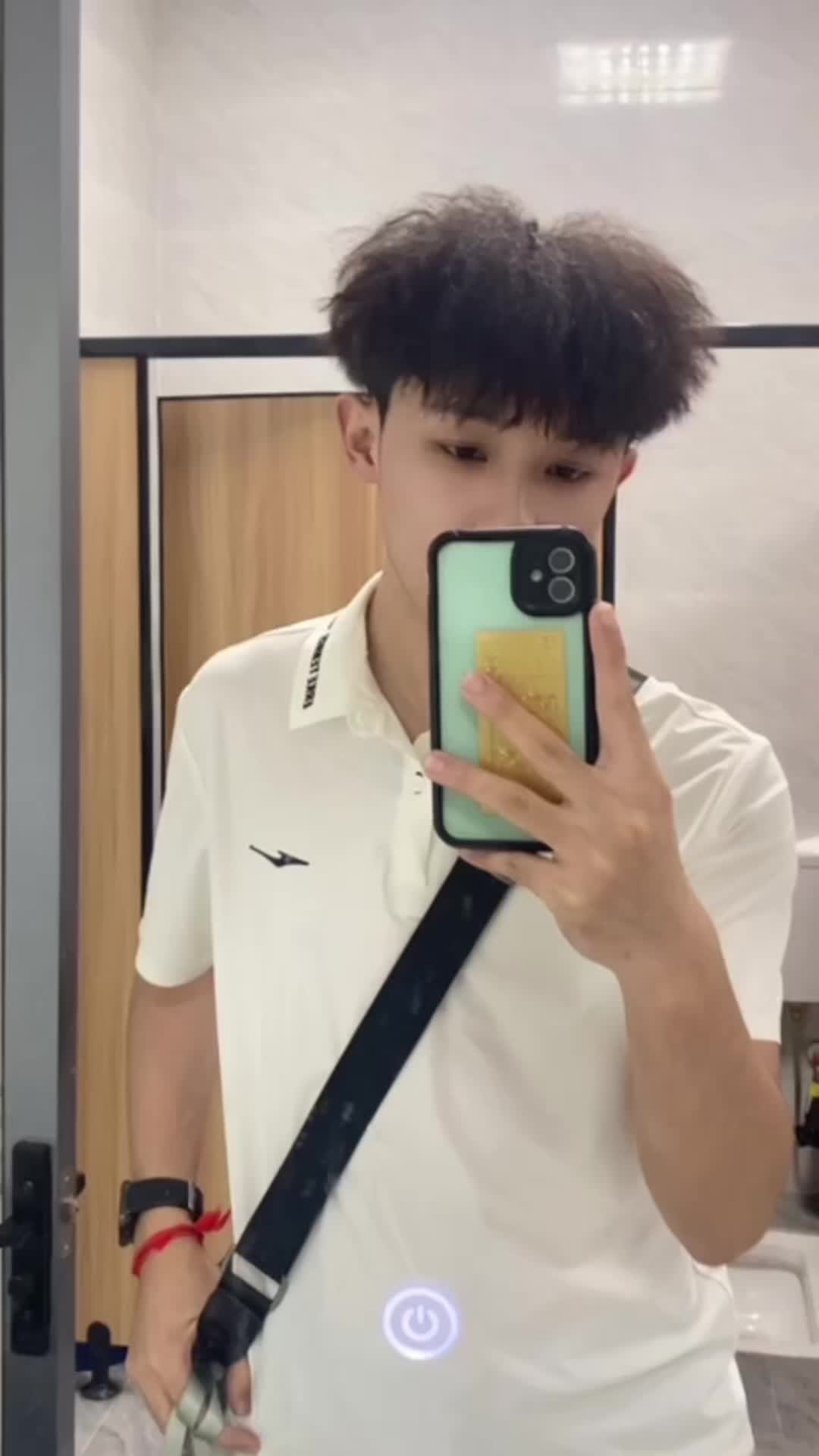 @Yu Zi Han 🖇️