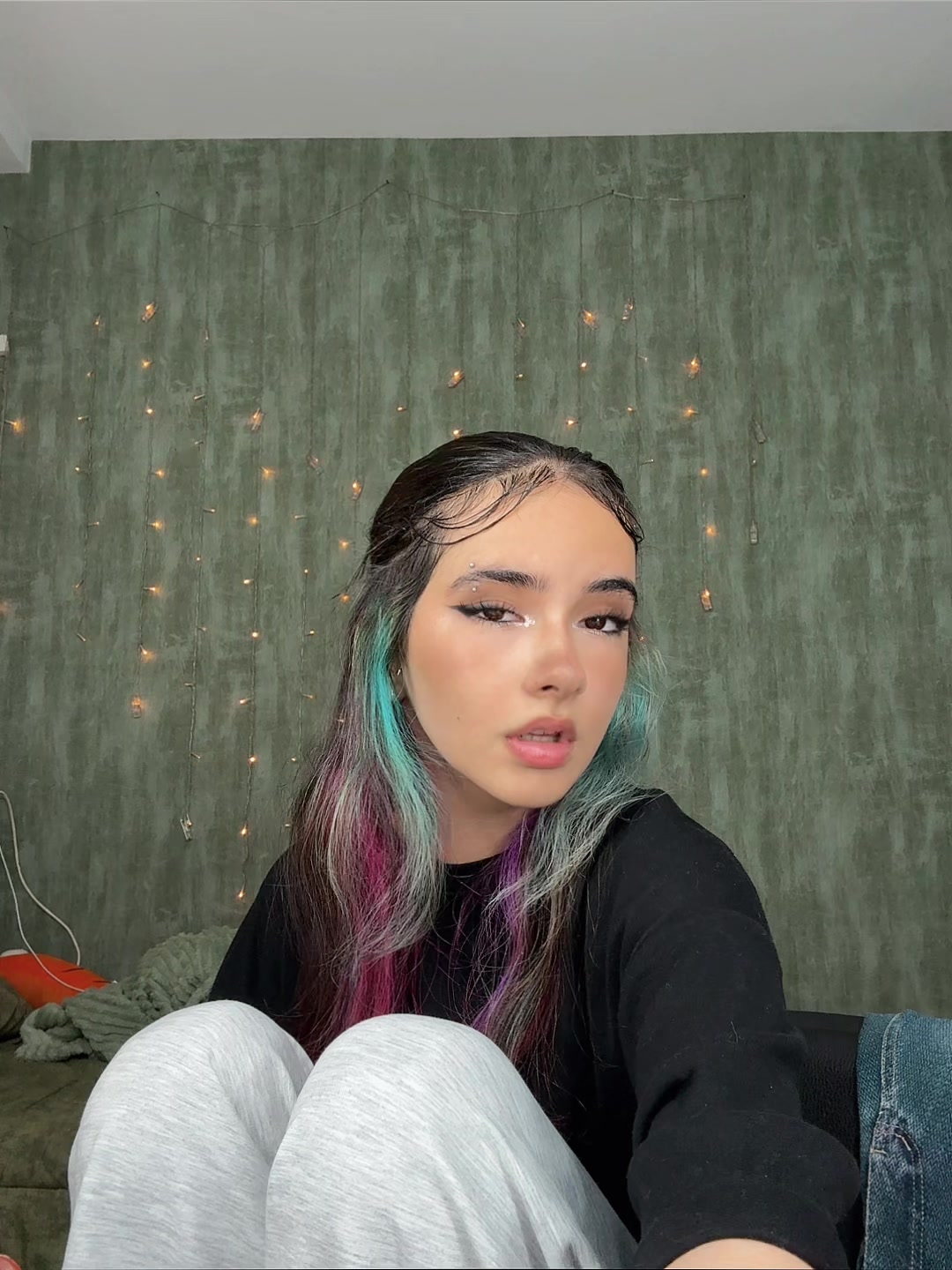 @elena