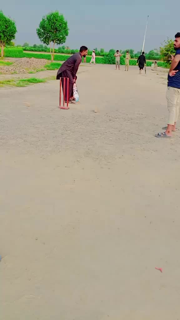 @Laadi🤔🤔🤔