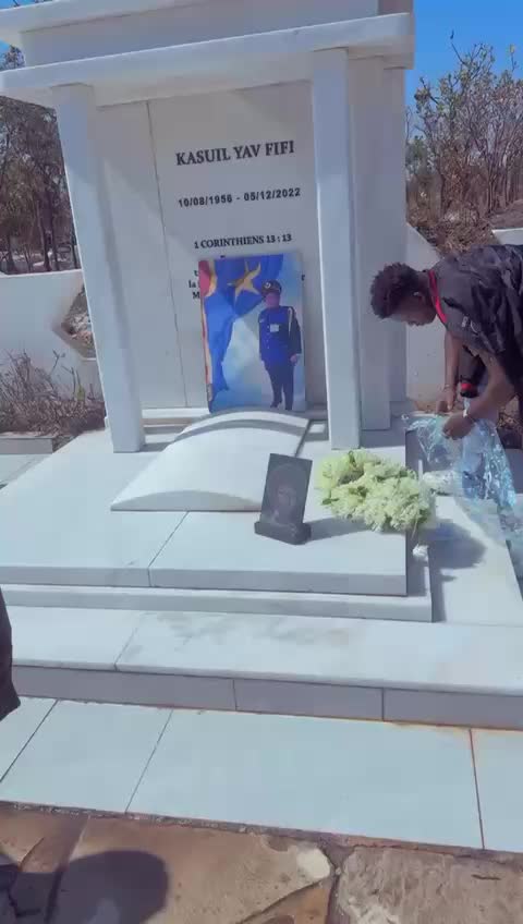 @Bifle