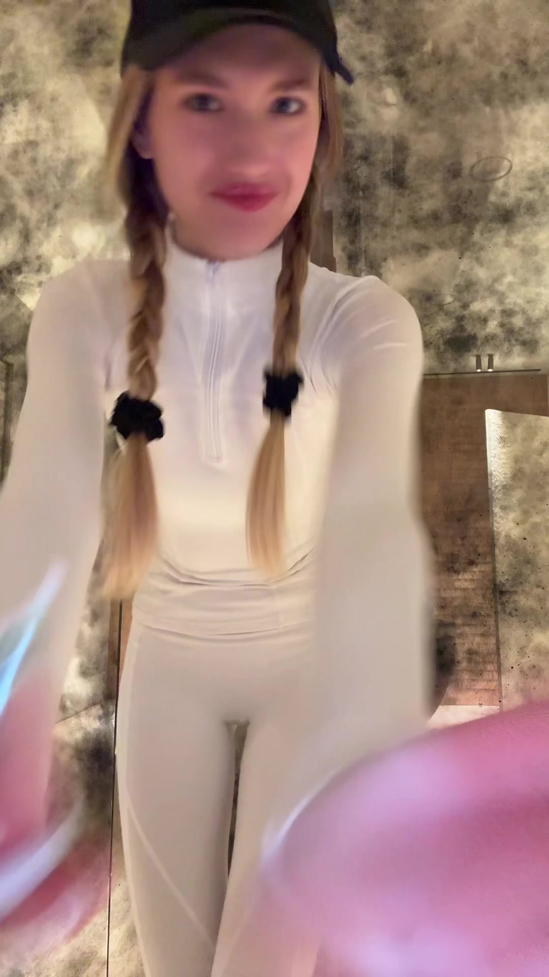 @Daria Grek