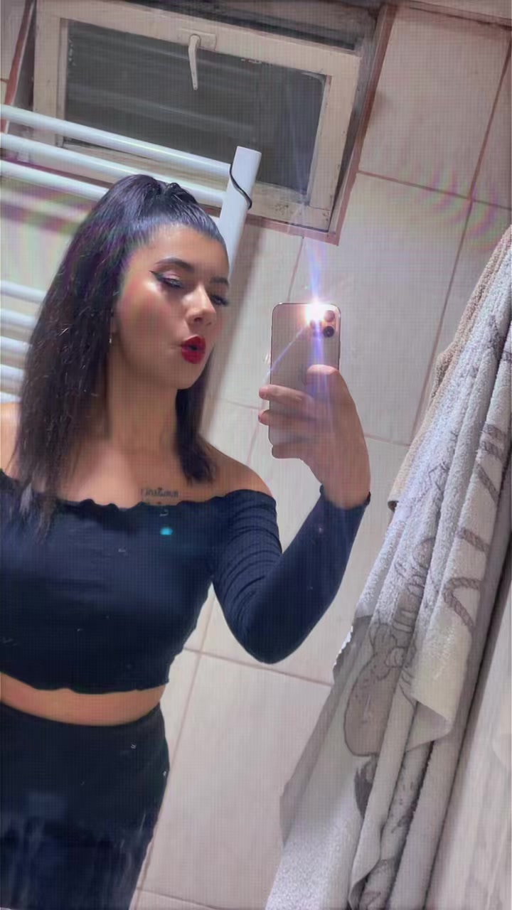 @Alexandra.CNA