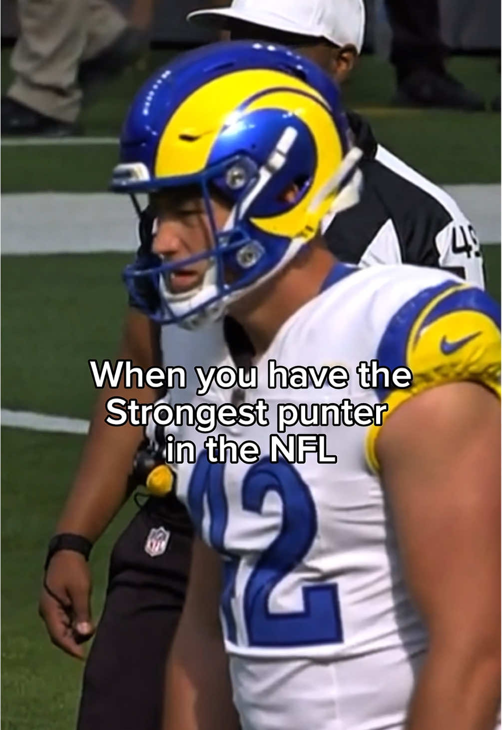 @4thDownHero