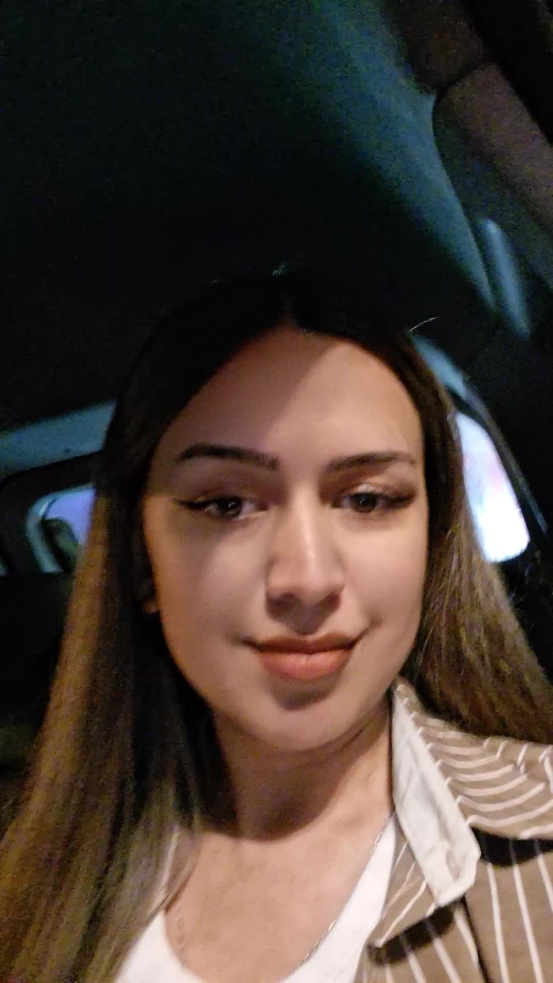 @Arzuw🦋