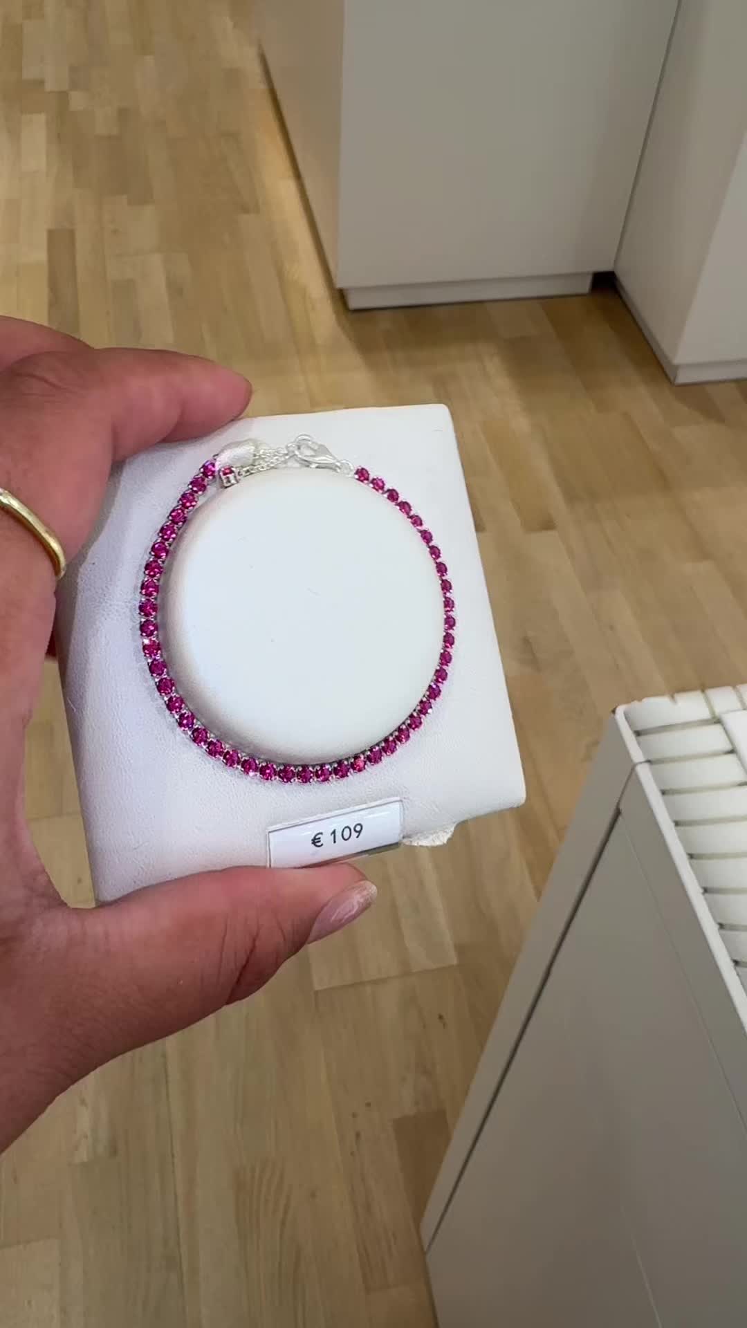 @Pandora Apeldoorn