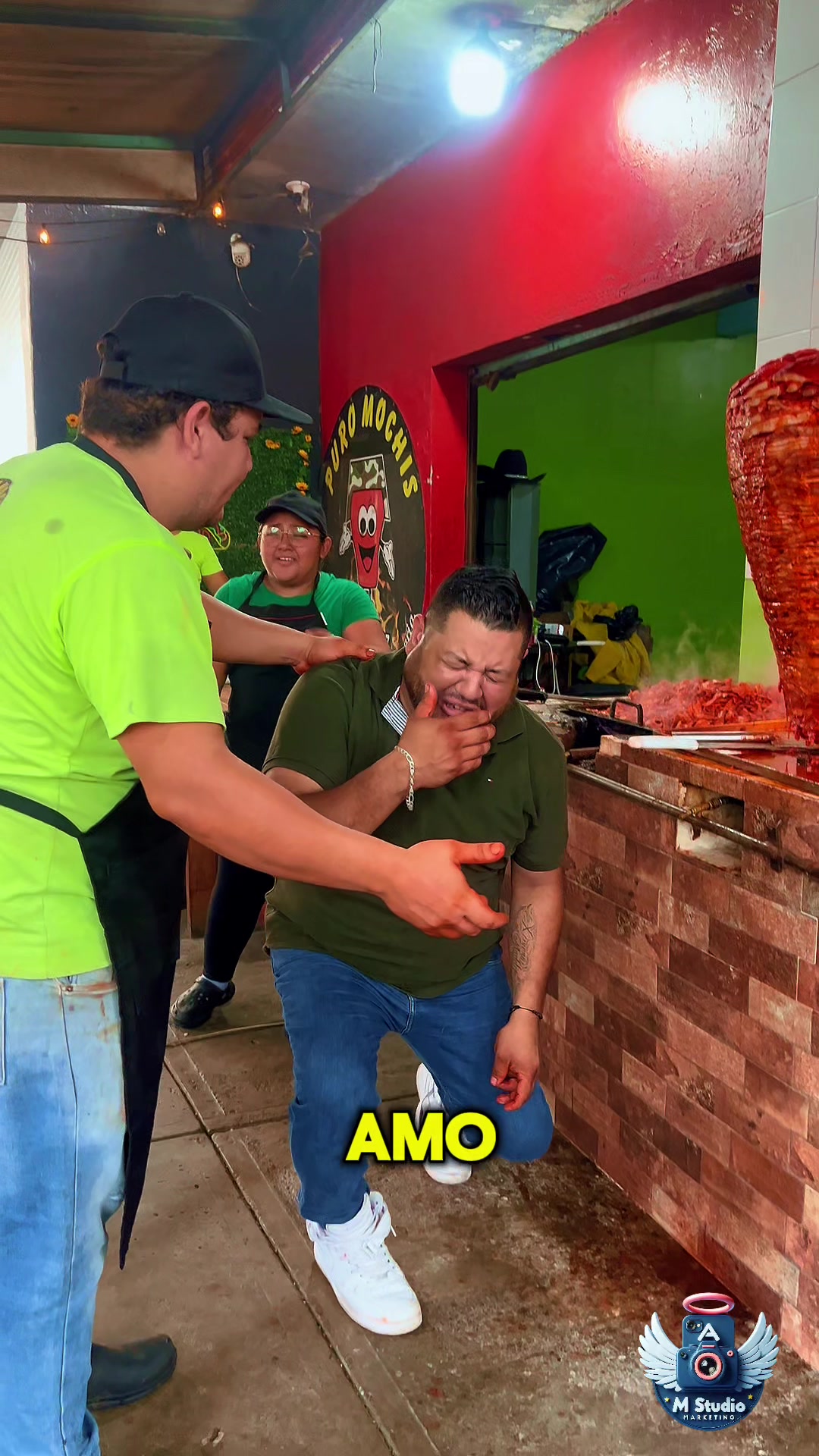 @taqueria_losmochis