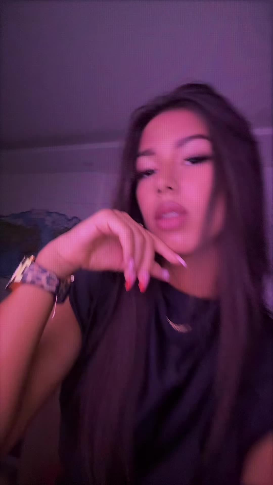 @𝐧