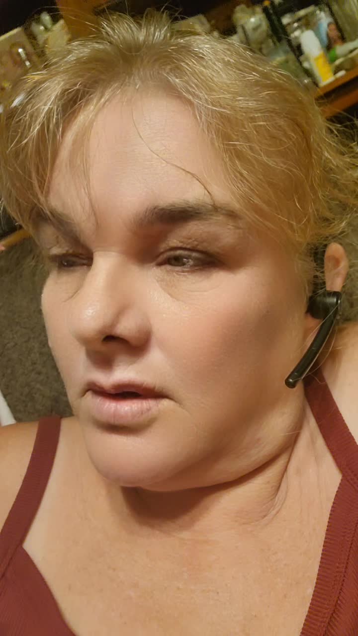 @truckerwifetruckermomma2❌️
