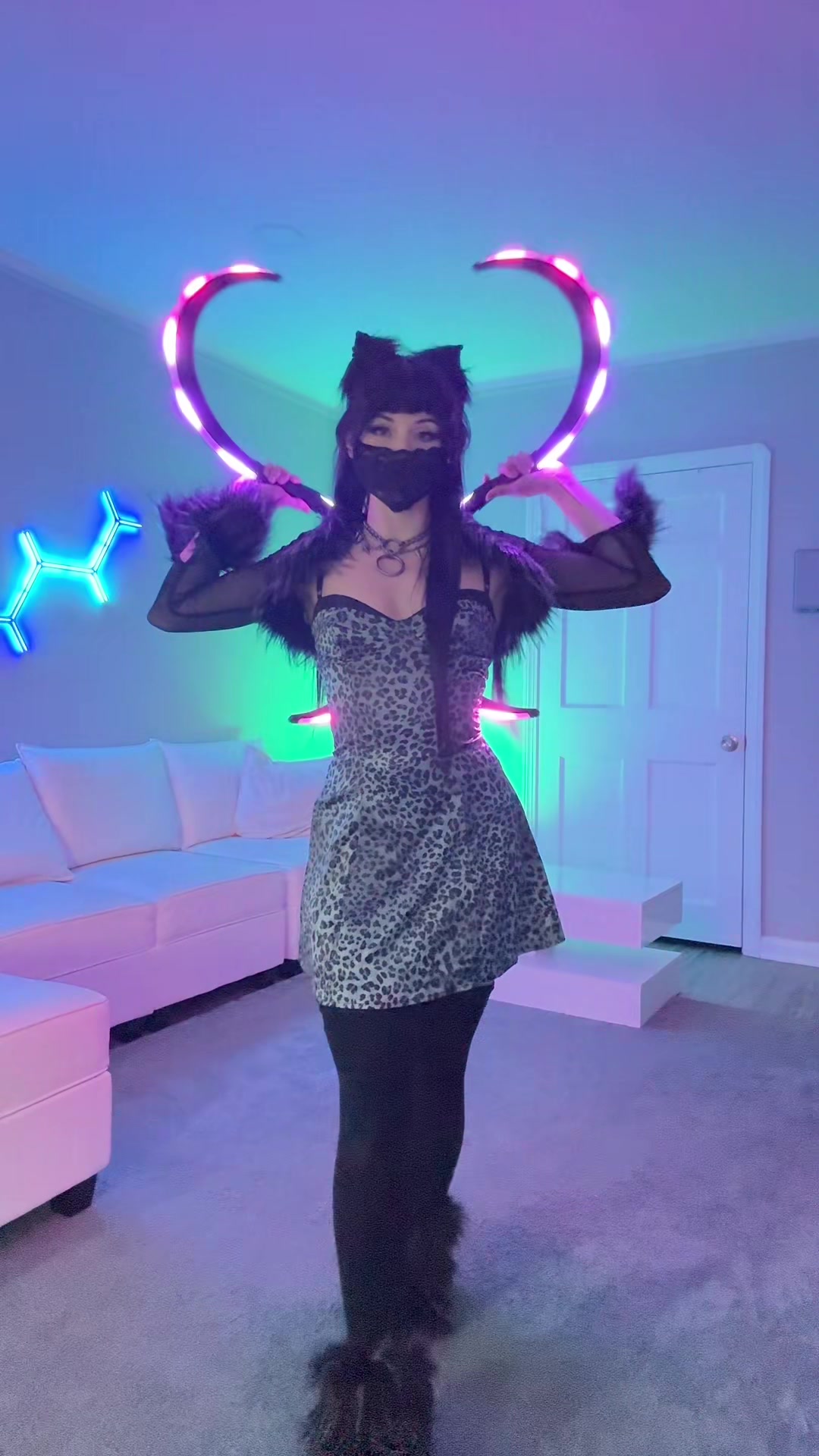 @Pyro.Kitten