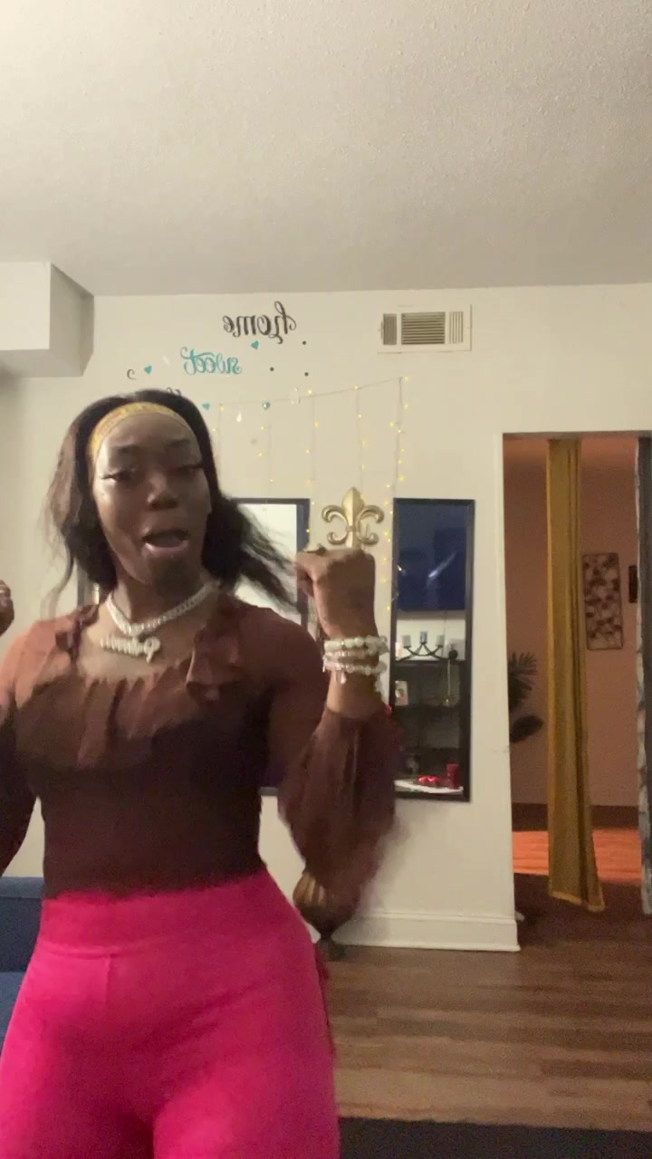 @unique bae