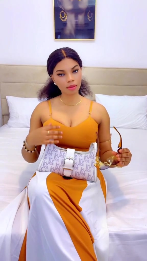 @evaalana🇨🇩🇿🇦06