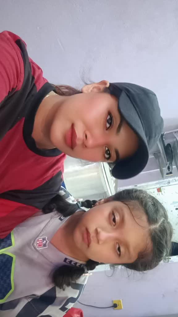 @Mahenoor Hoorain