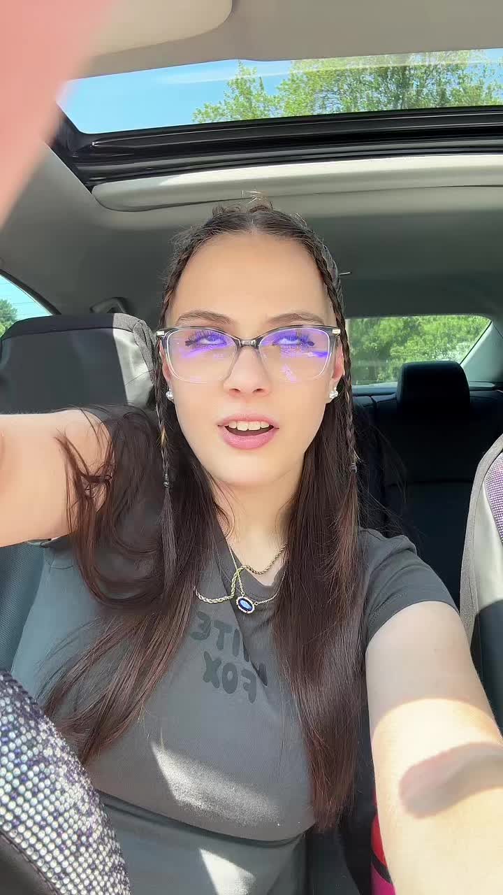 @ari🦋🦋