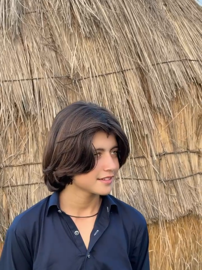 @ALI KHAN🖤