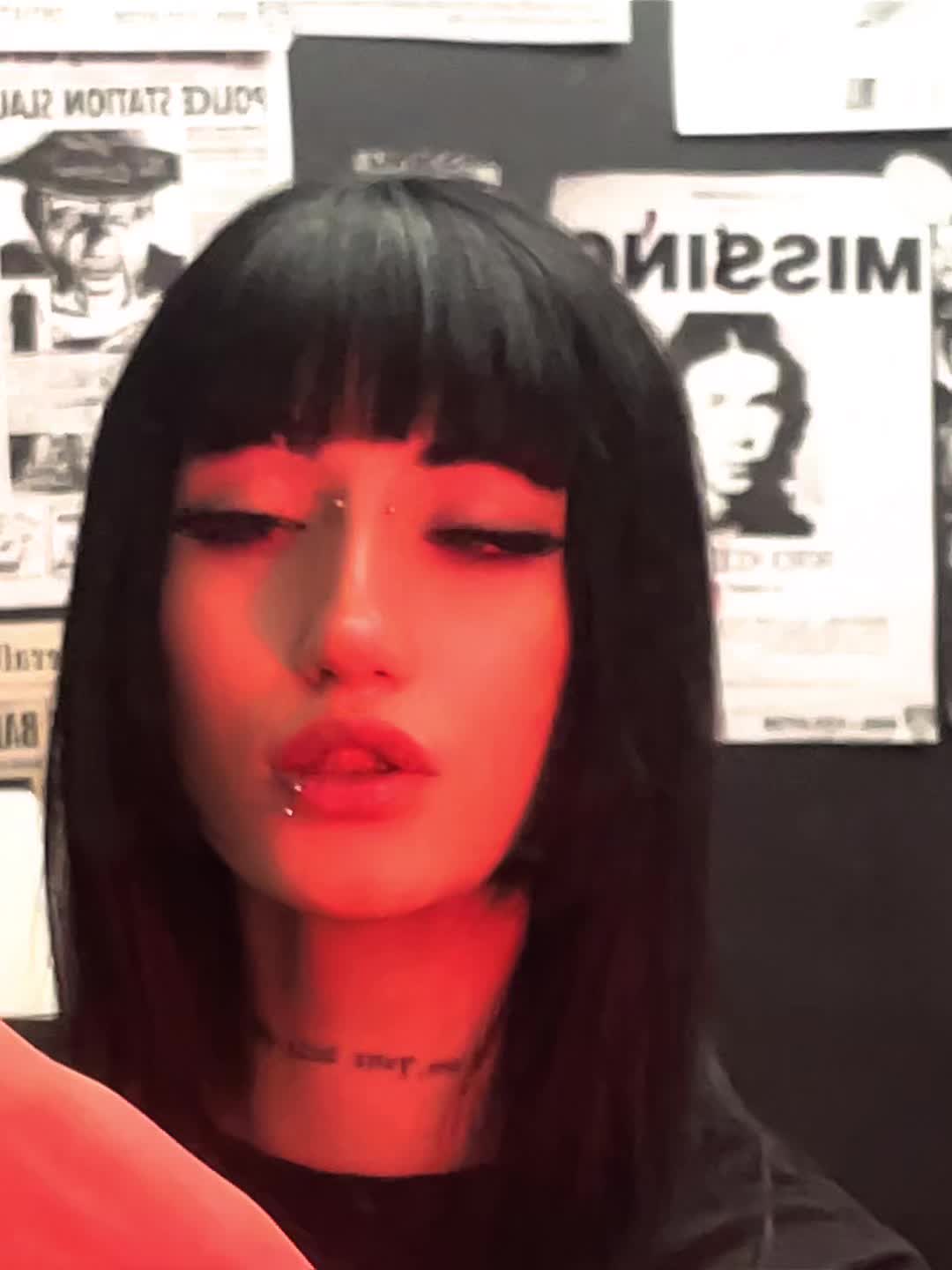 @Thereddestcolor