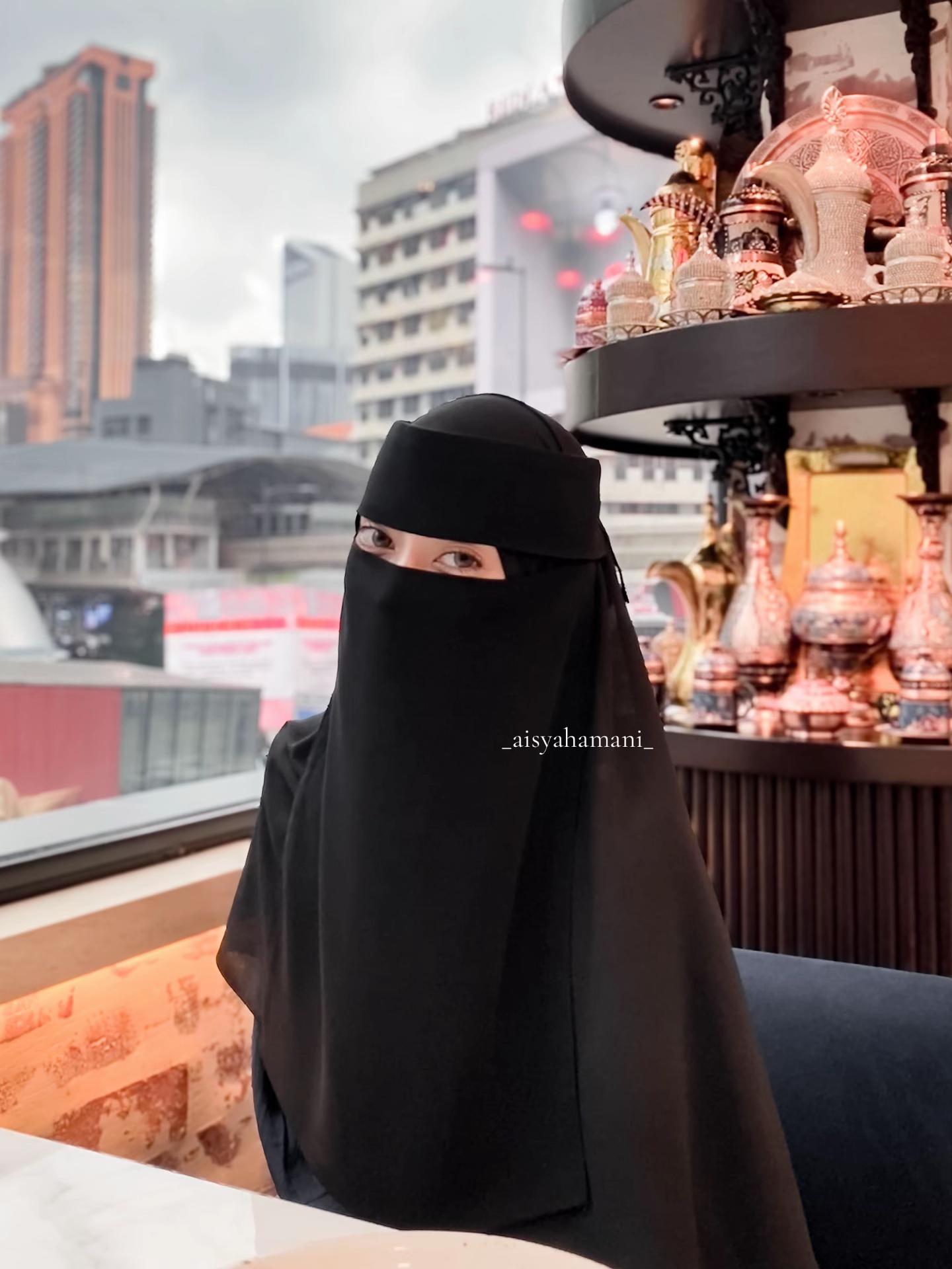 @﮼عائشة | 𝓐𝓲𝓼𝔂𝓪𝓱