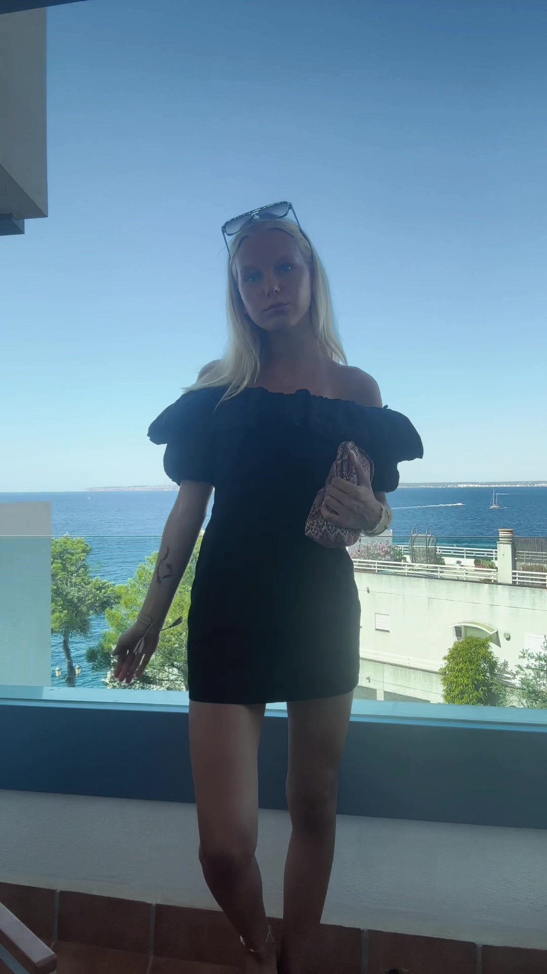 @Emmzzi