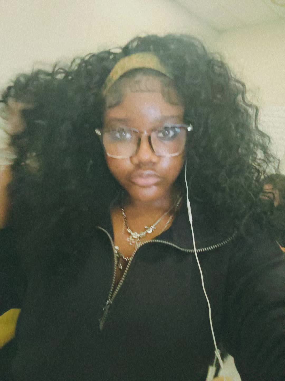 @®️