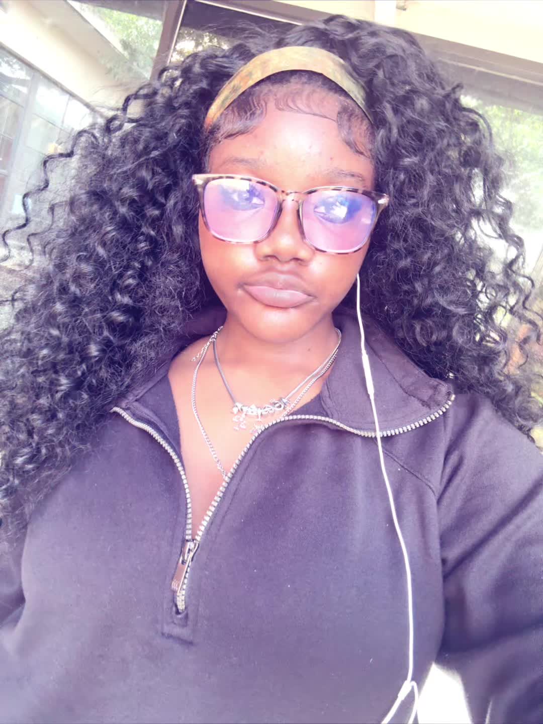 @®️