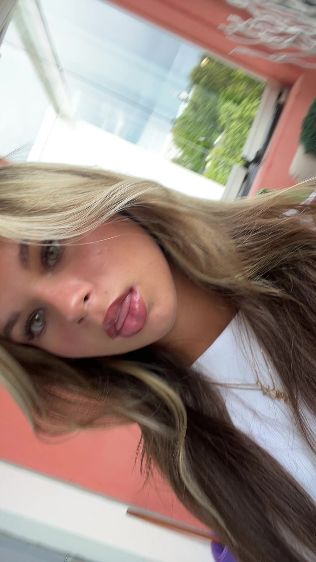 @🧸