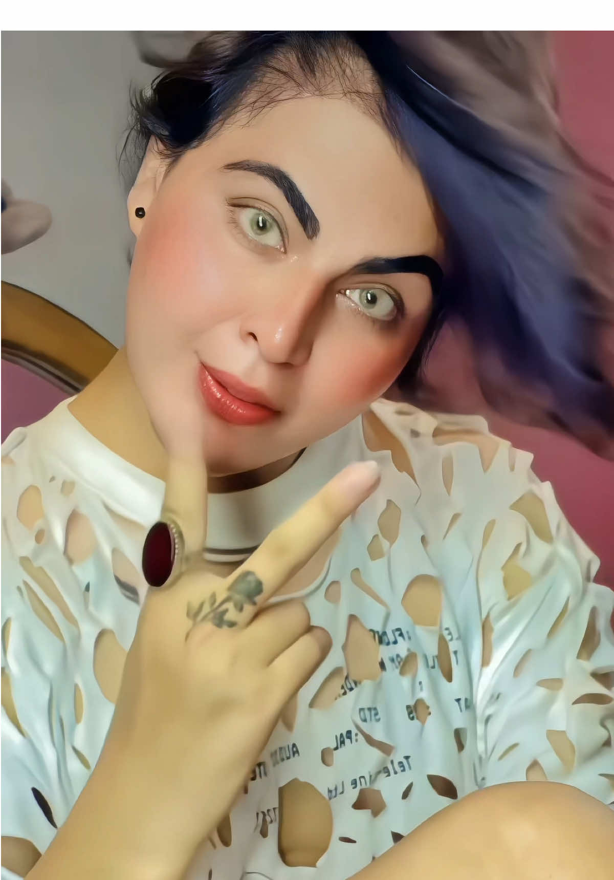 @🧿 شیزی خان 🧿