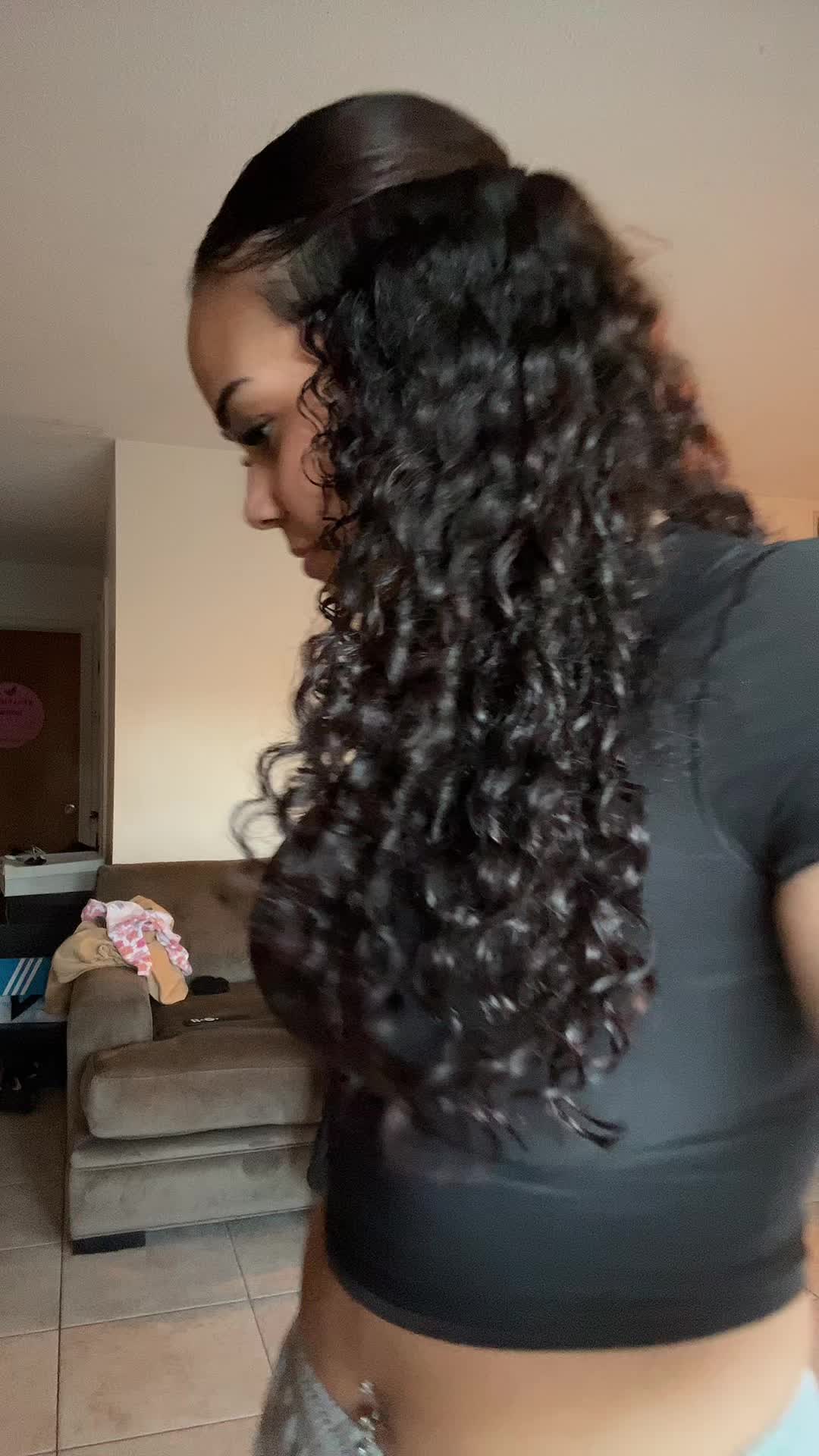 @karaaa🖤