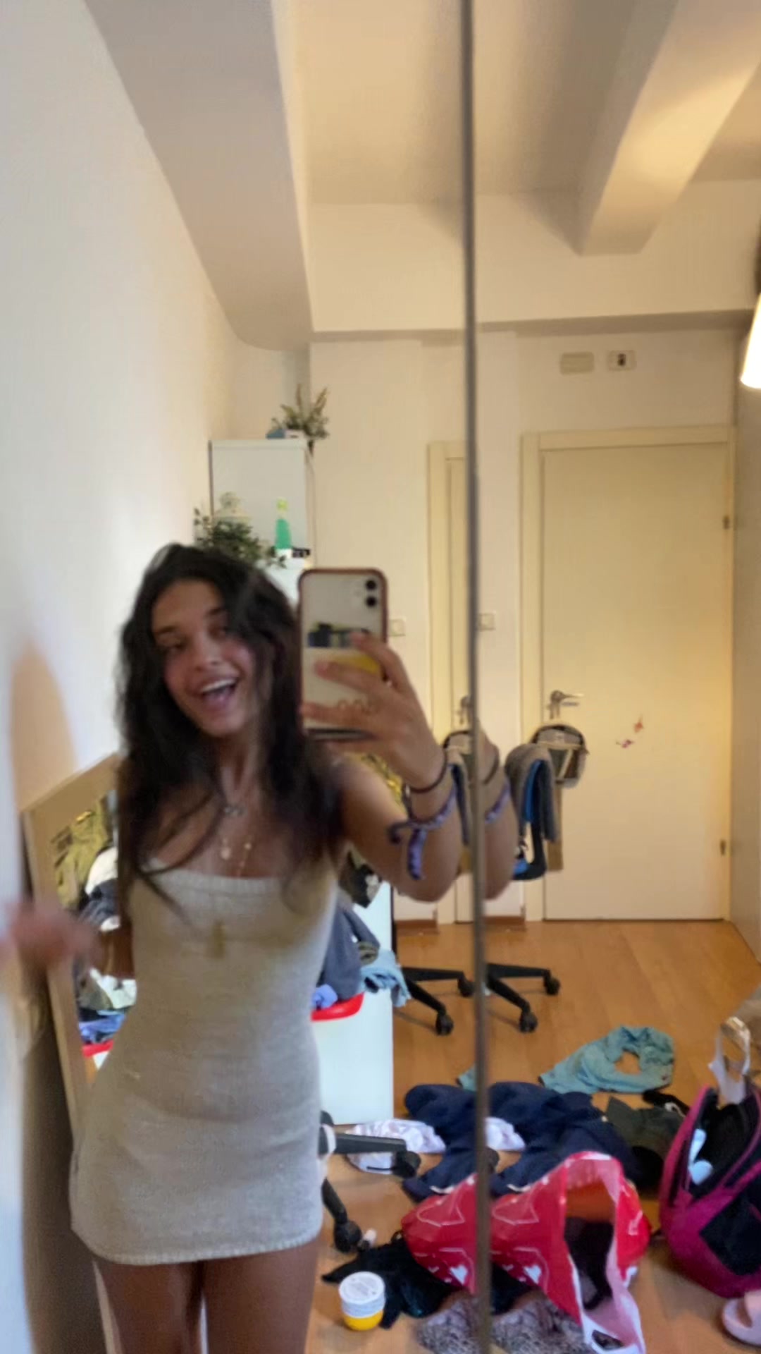 @E😈🦄🙂&zwj;&harr;️💞🧟&zwj;♀️🍭🥝🕺🧚&zwj;♂️💖
