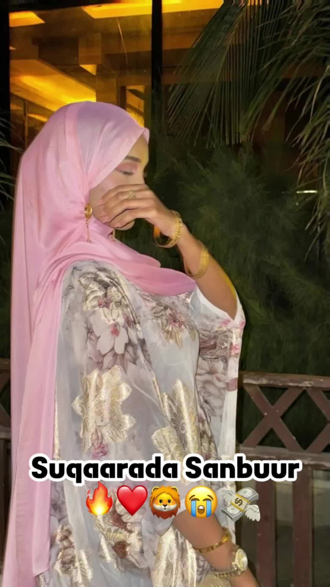 @ثعلب🦊🇬🇧