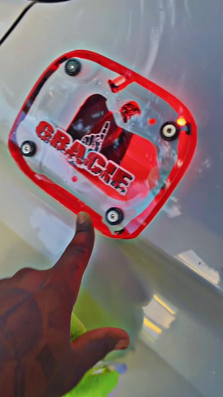 @Akurate