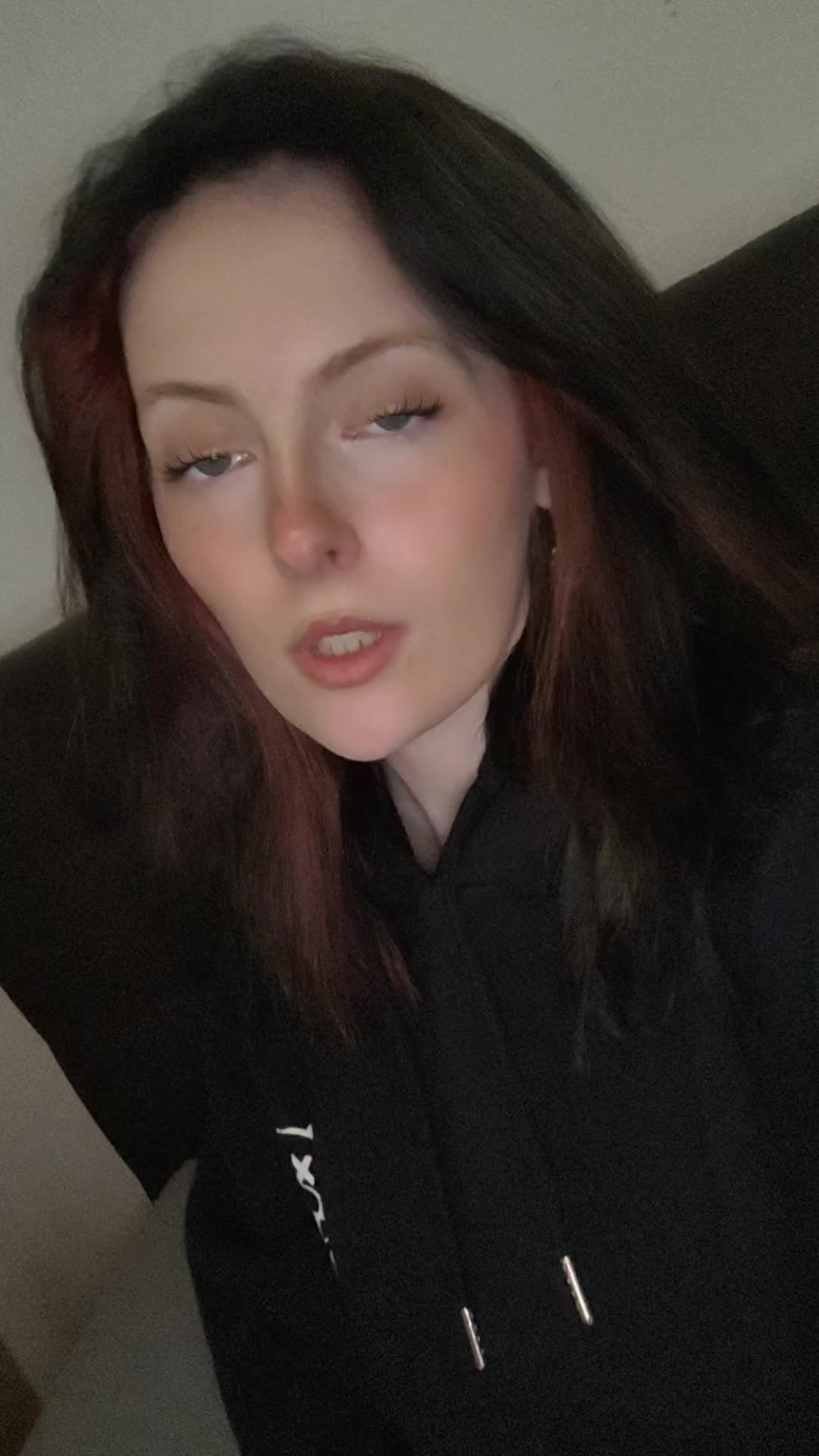 @Angi🍂