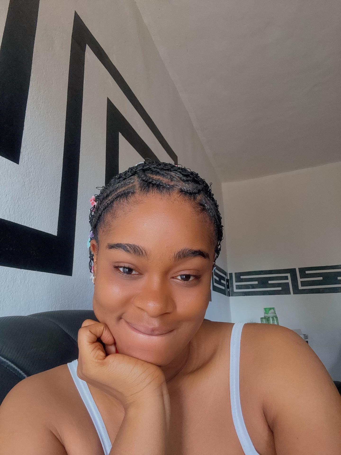 @Princess Promise🥰