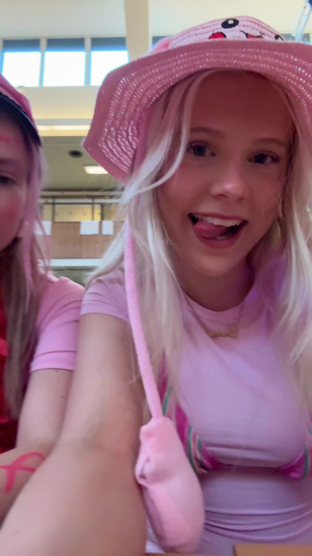 @cordelia olsen ⚡️🪩