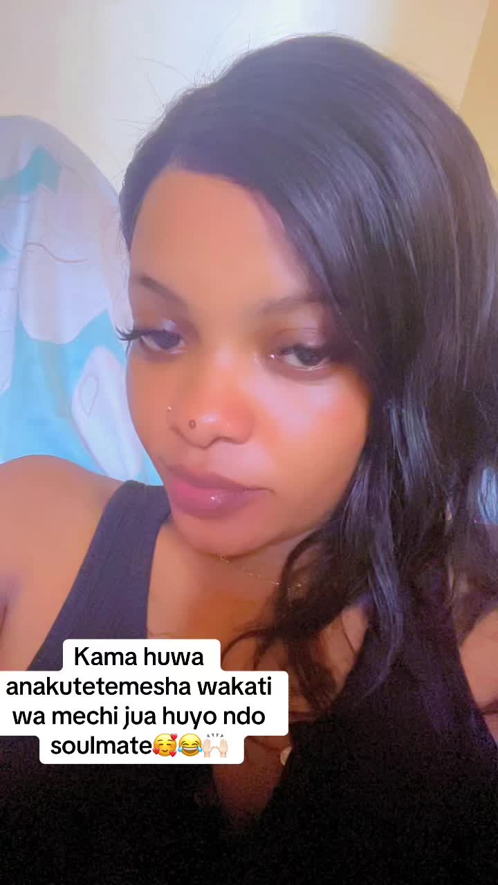@Lolah__🦋🍒