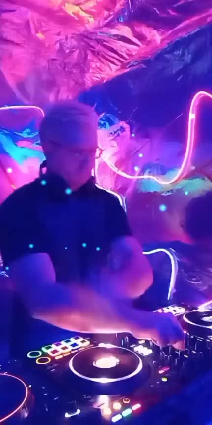 @Dj DUGI