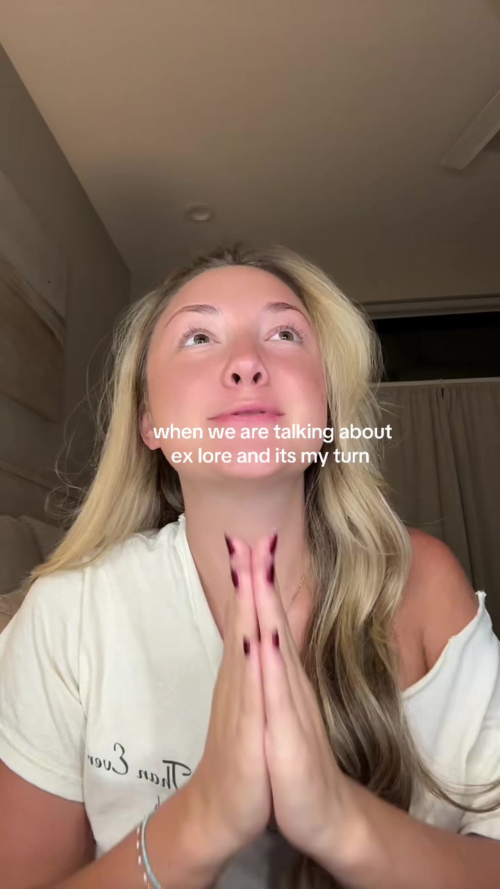 @Juliana😽