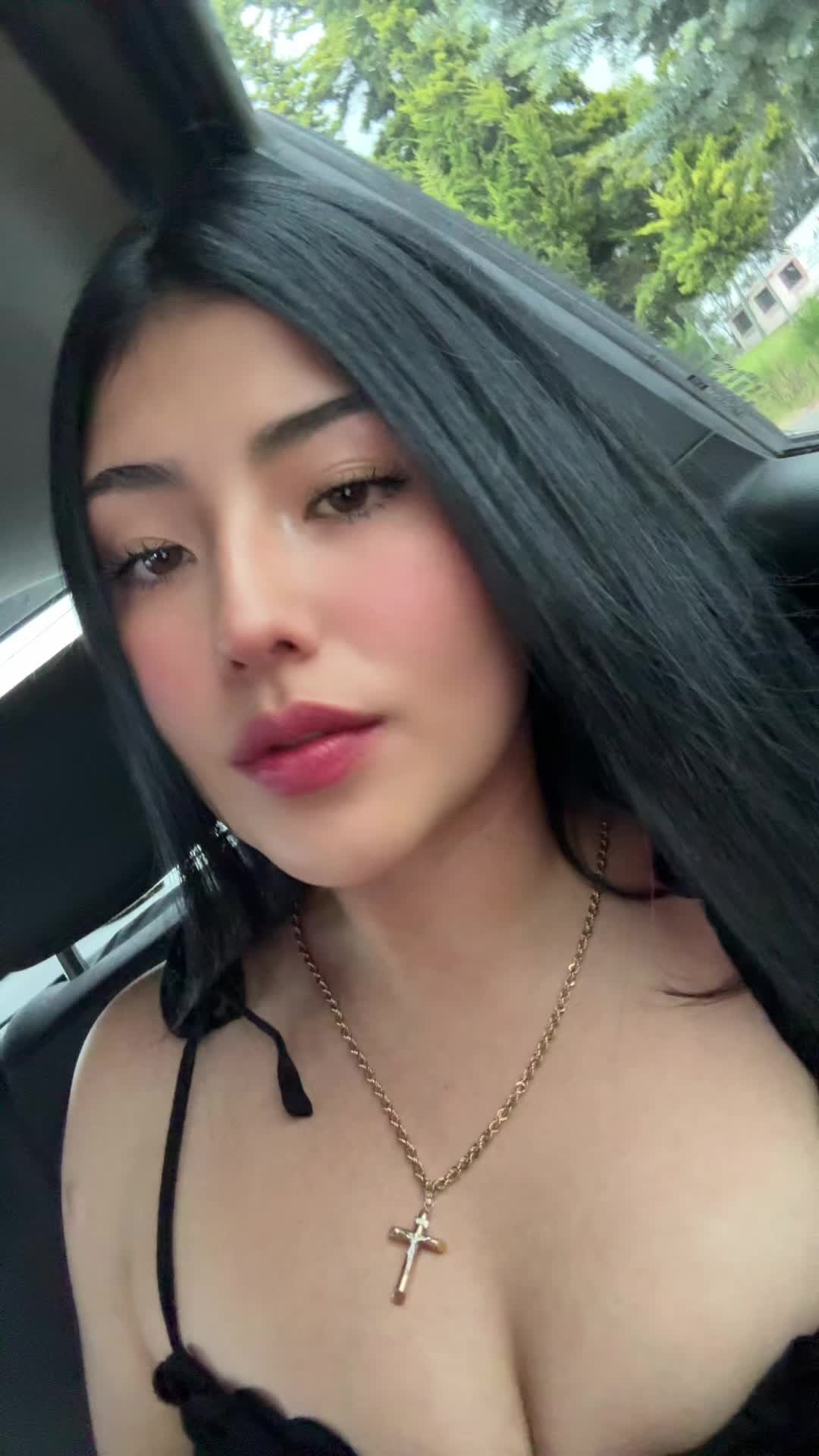 @👩🏻