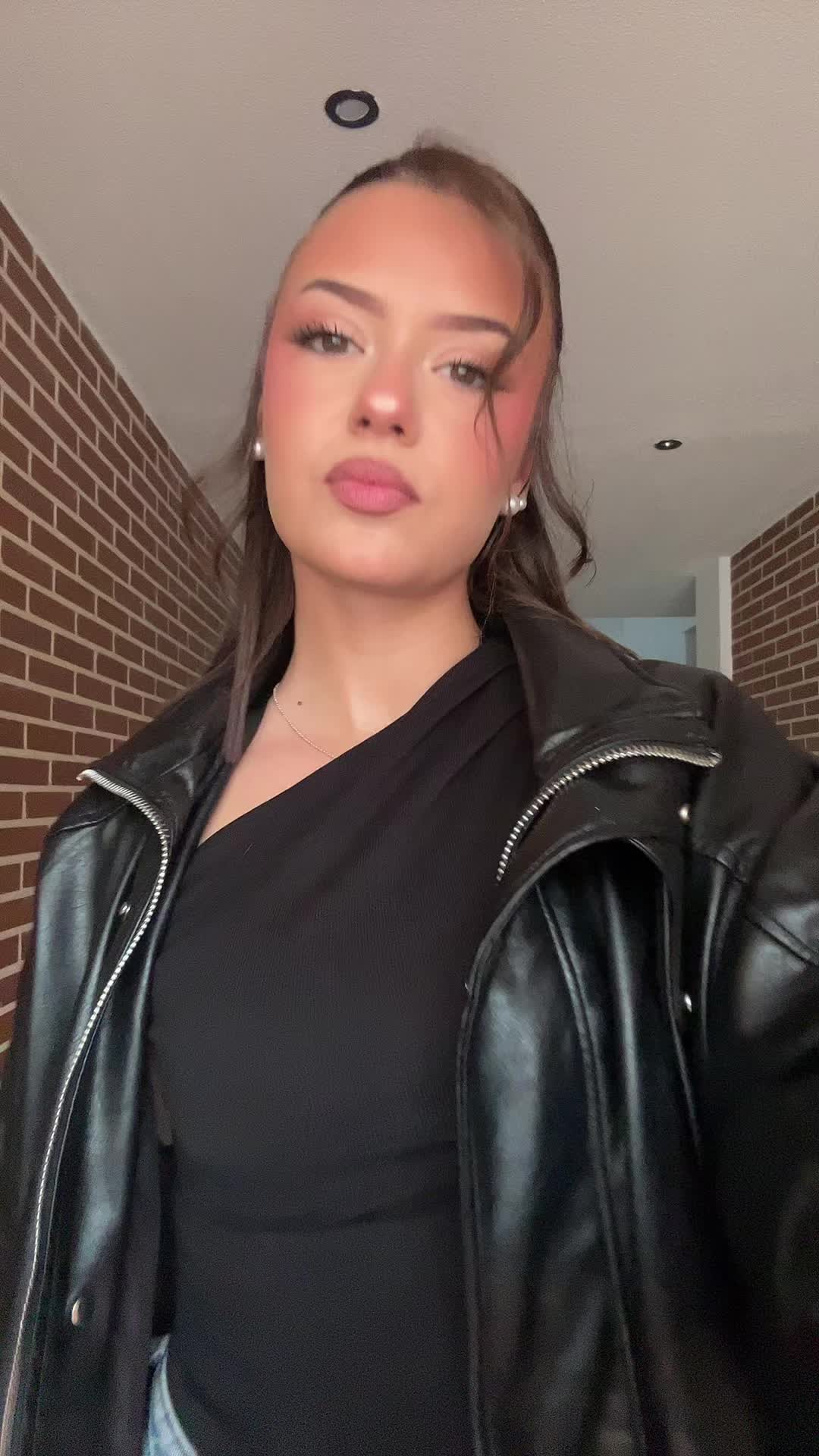 @lu
