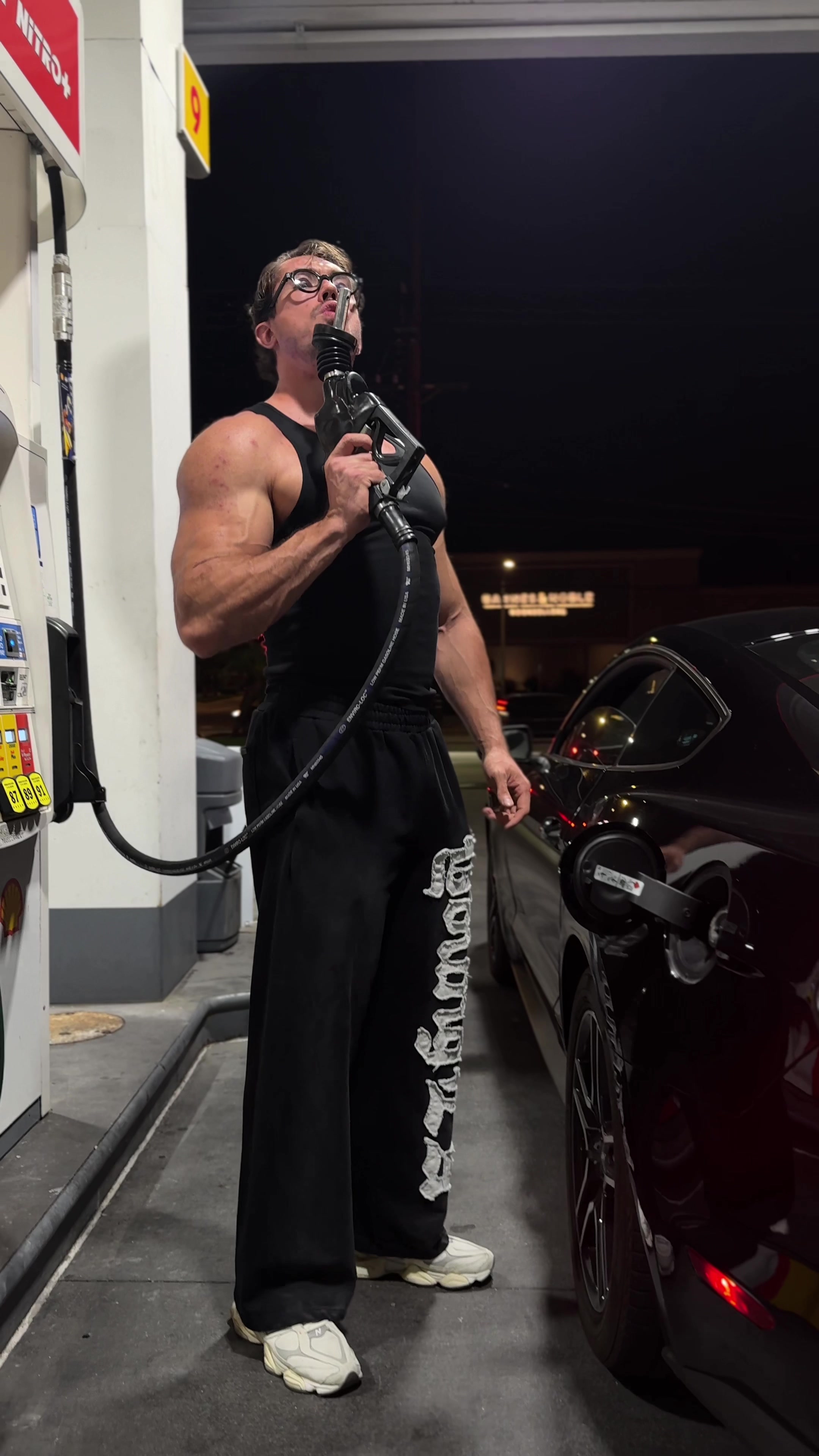 @hustle.maniac