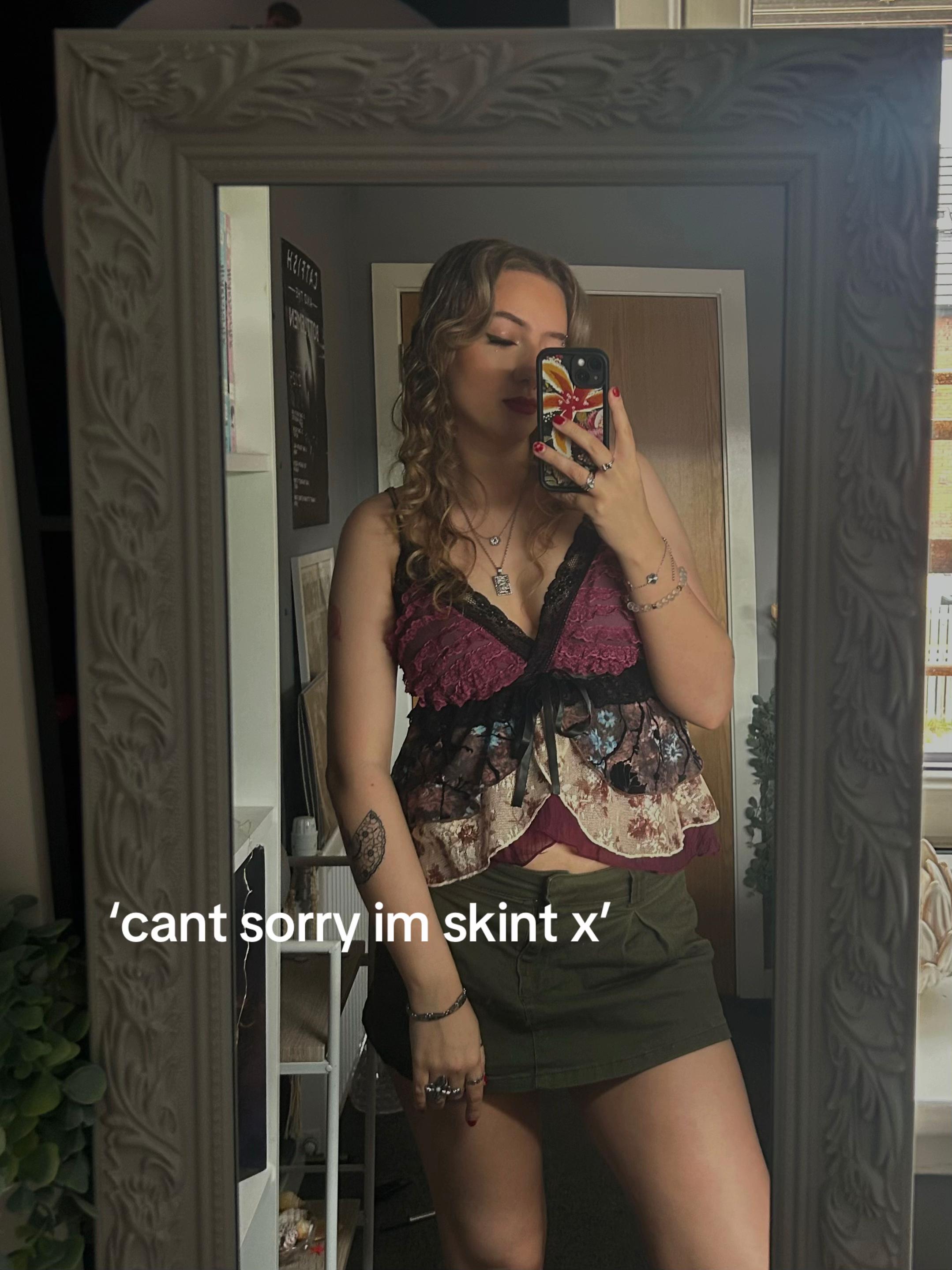 @Mia ⋆˚࿔