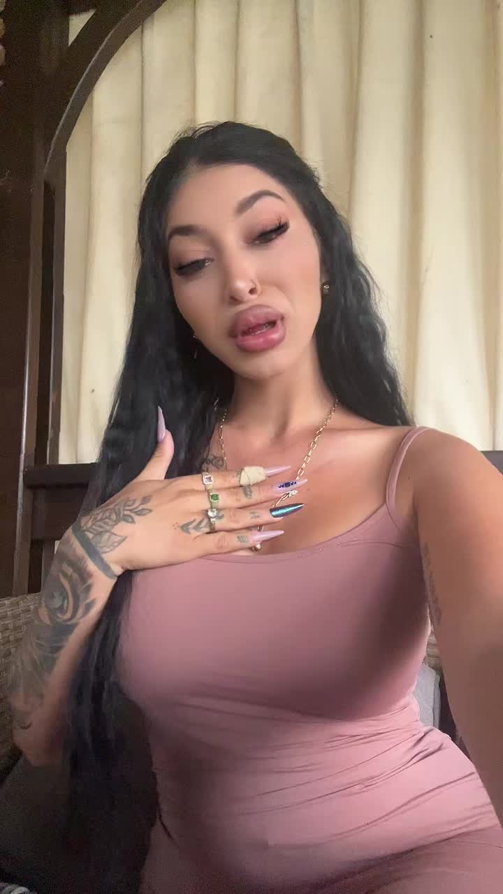 @veronicazuzuuu