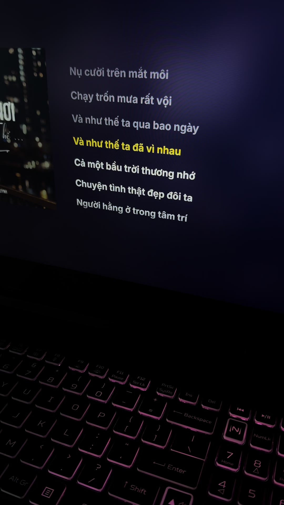 @CHẠM V&Agrave;O TIM