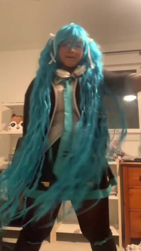 @hikokuminteki idol