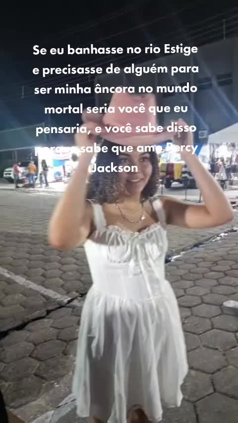 @m4ry_reis