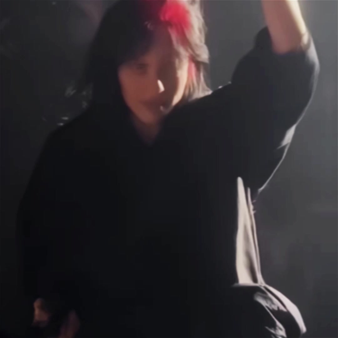 @𝙕𝙤𝙚