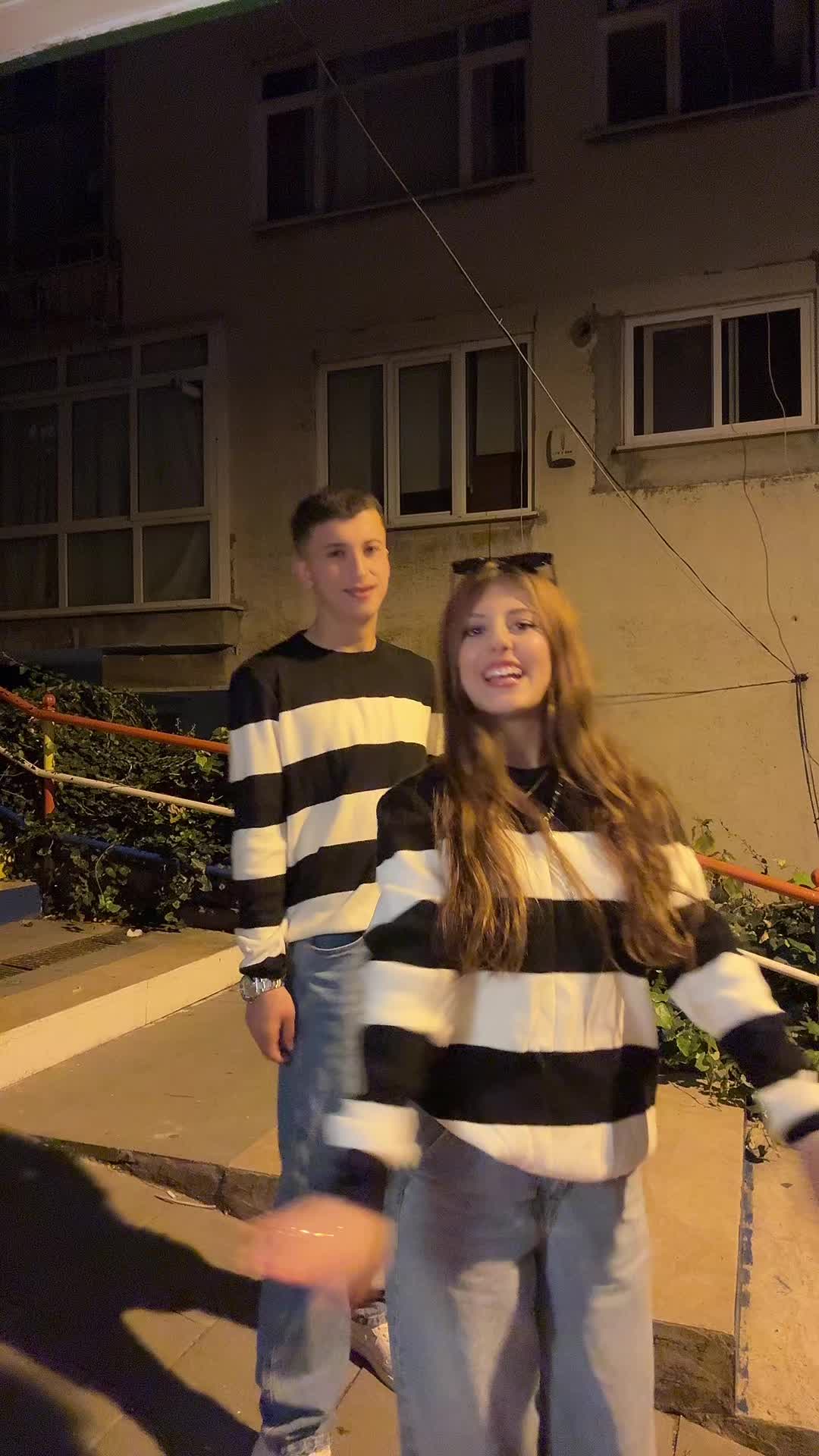 @b&uuml;şra