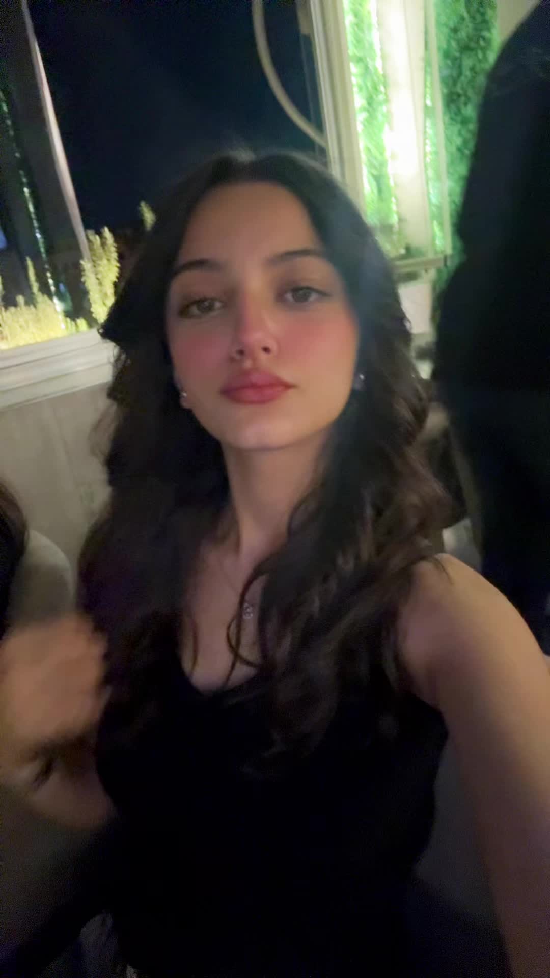 @lara maradni